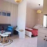 Verano Mar Apartment_near The Sea-free Parking